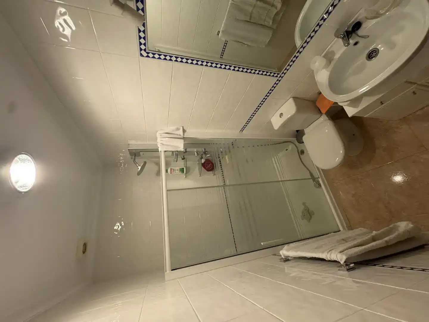 Baño de Casa adosada en venta en Monesterio con Parquet, Amueblado y Horno