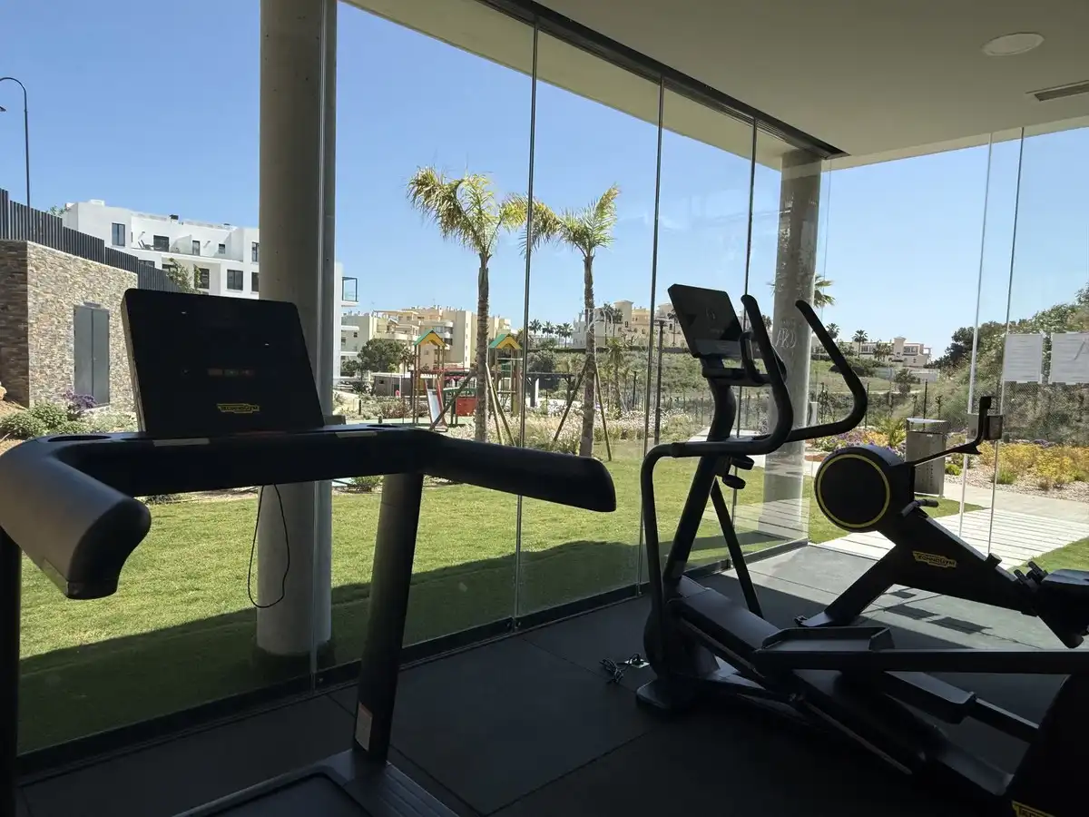 Home with pool for sale in El Faro de Calaburra - Chaparral, imagen 21