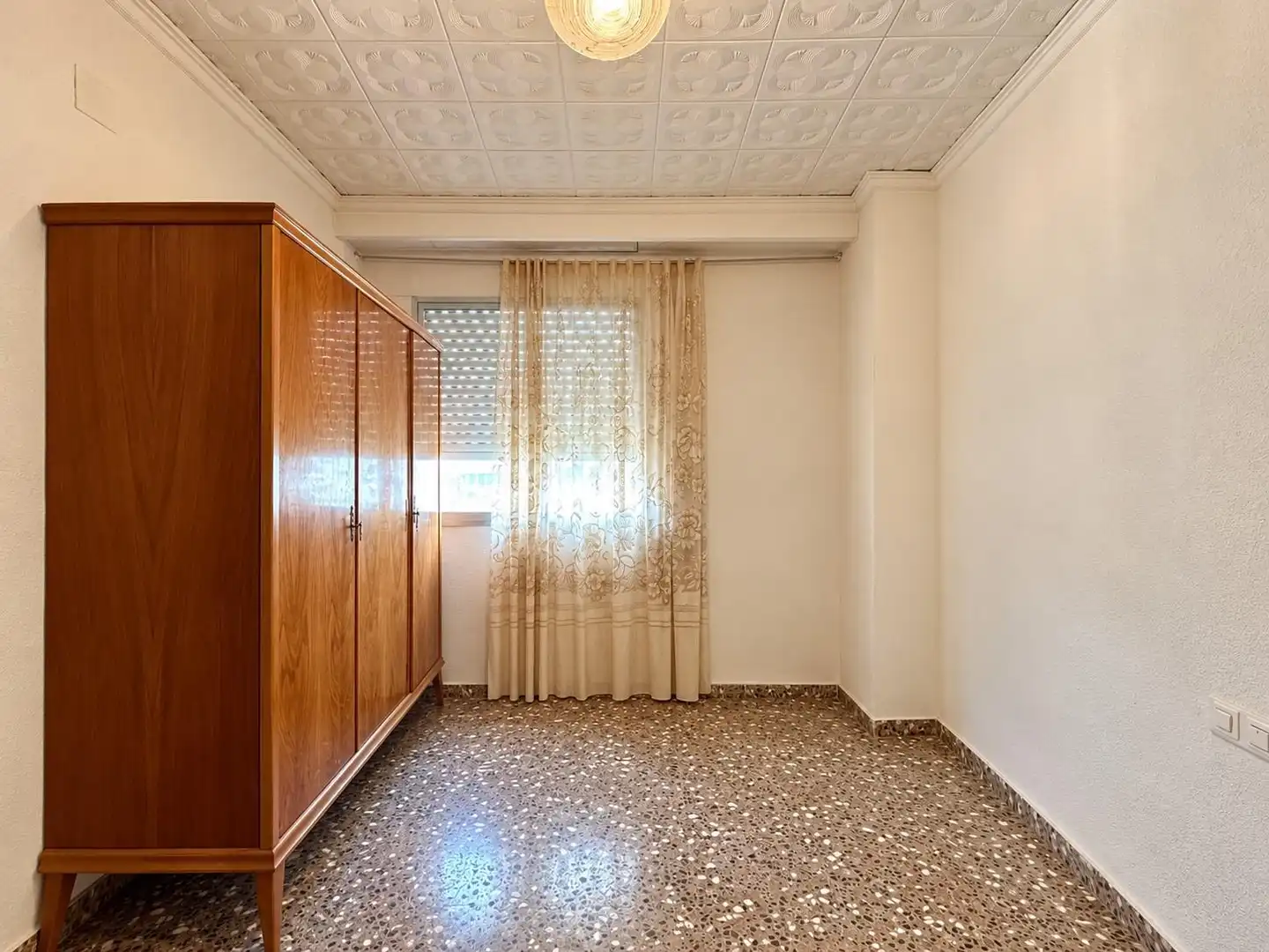 Bedroom of Flat for sale in Carlet, Valencia