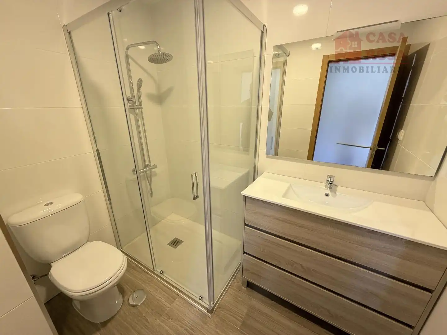 Baño de Casa o chalet en venta en Marín con Calefacción, Trastero y Amueblado