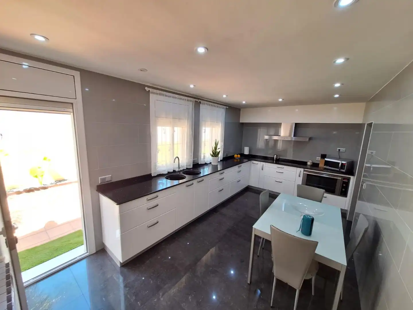 Kitchen of Houses for sale in El Vendrell  with Heating and Swimming Pool