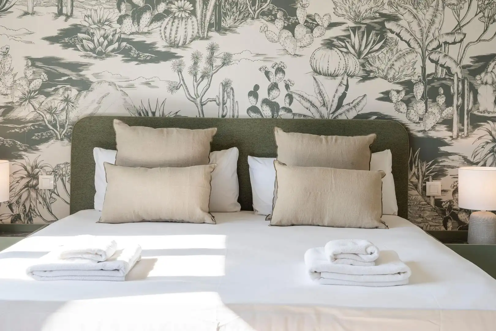 Bedroom of Attic for rent in Valencia  with Air Conditioner, Heating and Terrace