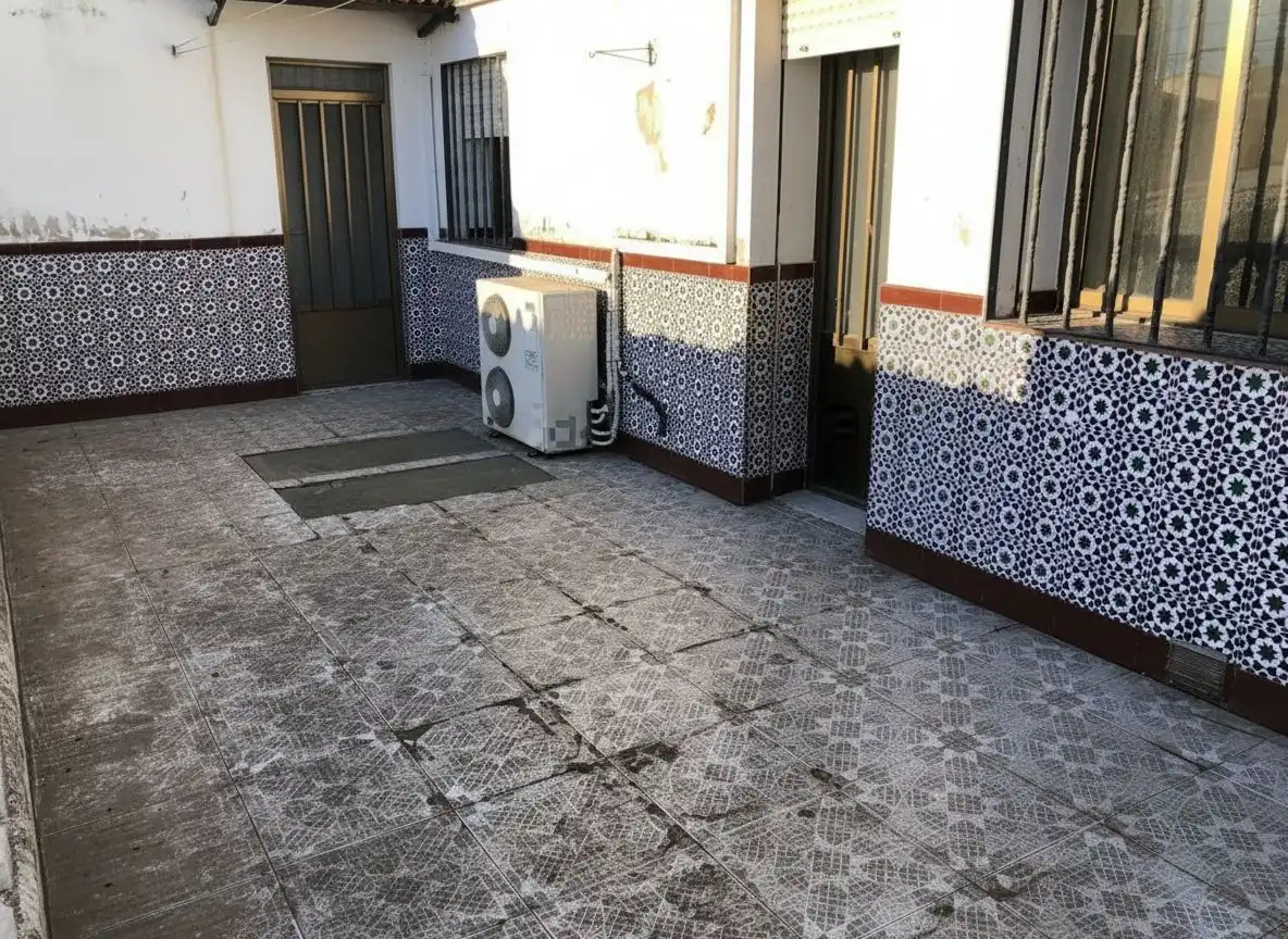 Casa adosada en venta en La Garrovilla 