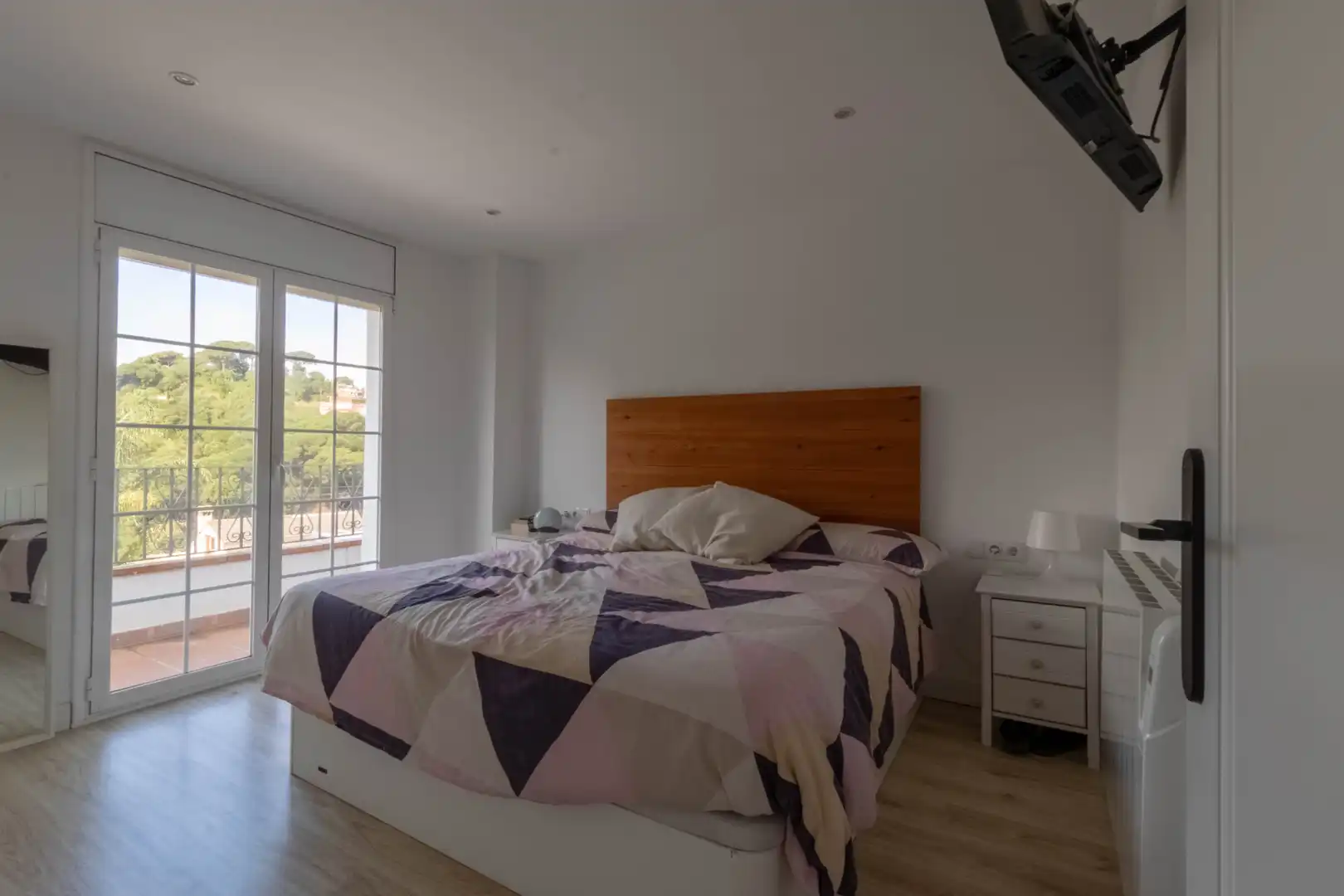Dormitori de Casa o xalet en venda en Sant Cebrià de Vallalta amb Aire condicionat, Calefacció i Jardí privat