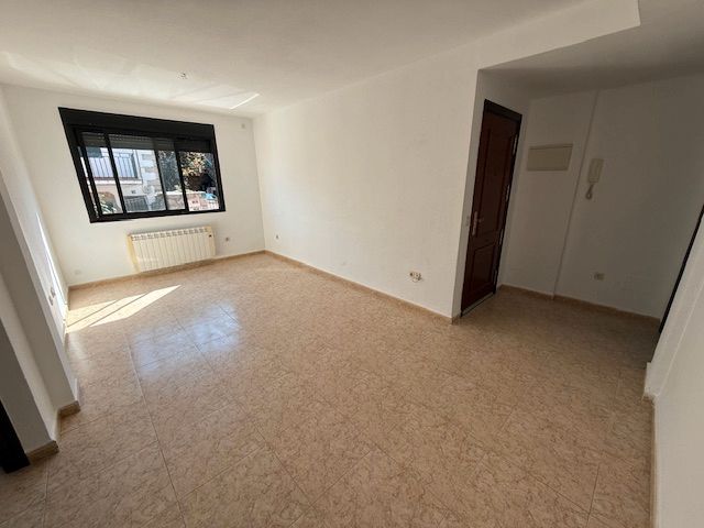 Bedroom of Flat for sale in Valdemorillo  with Heating