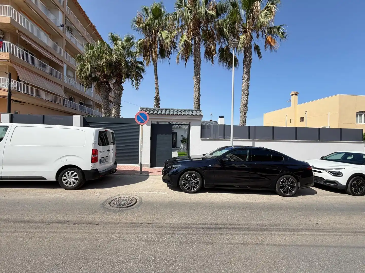 Parking of Houses for sale in Torrevieja  with Air Conditioner, Heating and Private garden