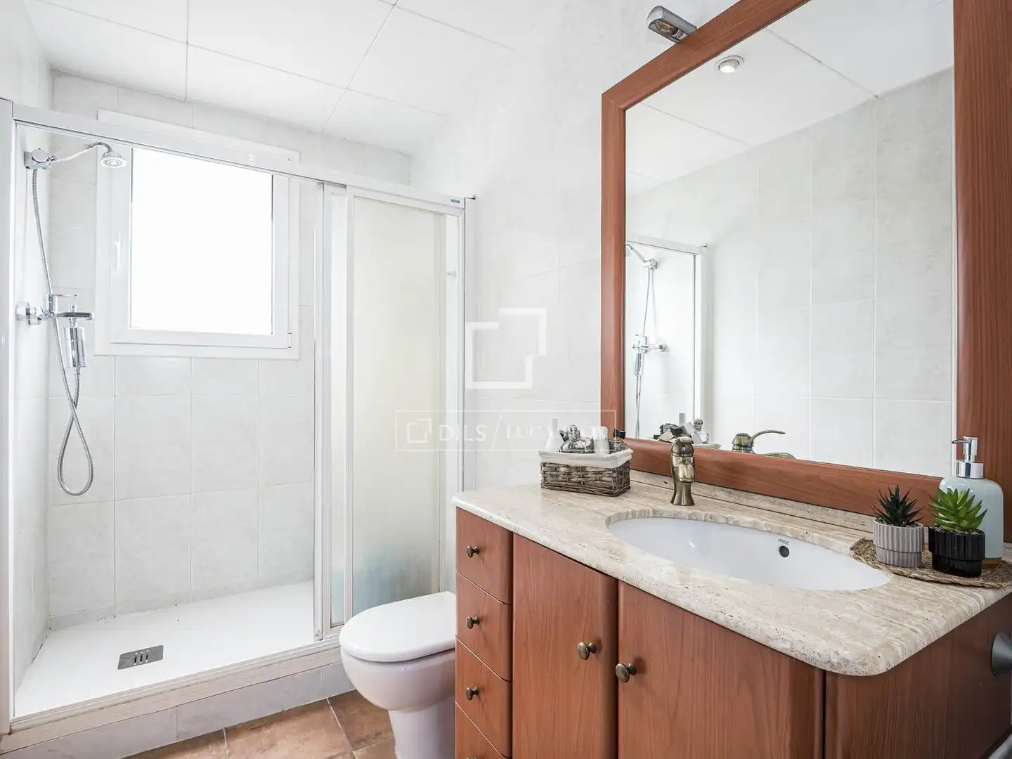 Baño de Casa o chalet de alquiler en Sant Cugat del Vallès con Aire acondicionado, Calefacción y Terraza