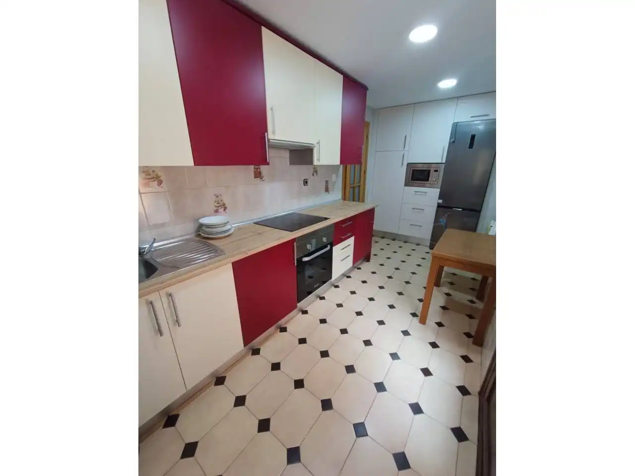 Cocina de Piso de alquiler en Fuenlabrada con Calefacción, Terraza y Amueblado