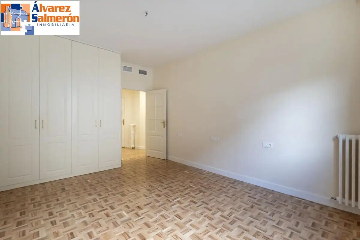 Wohnung zur Miete in Calle Recogidas, Camino de Ronda