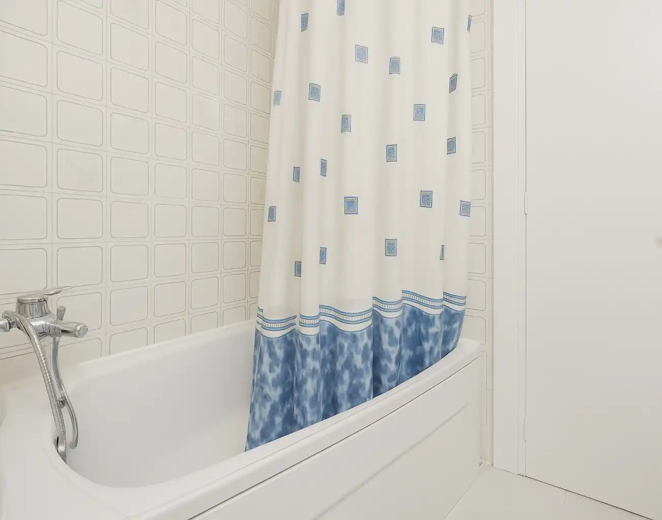 Badezimmer von Wohnungen zur Miete in Peñíscola / Peníscola mit Terrasse, Möbliert und Ofen