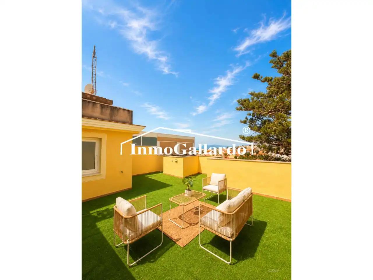 Jardí de Àtic en venda en Rincón de la Victoria amb Aire condicionat, Terrassa i Piscina comunitària