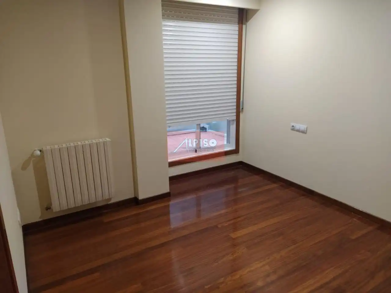 Apartments for rent in Ourense Capital   with Heating, Parquet flooring and Terrace