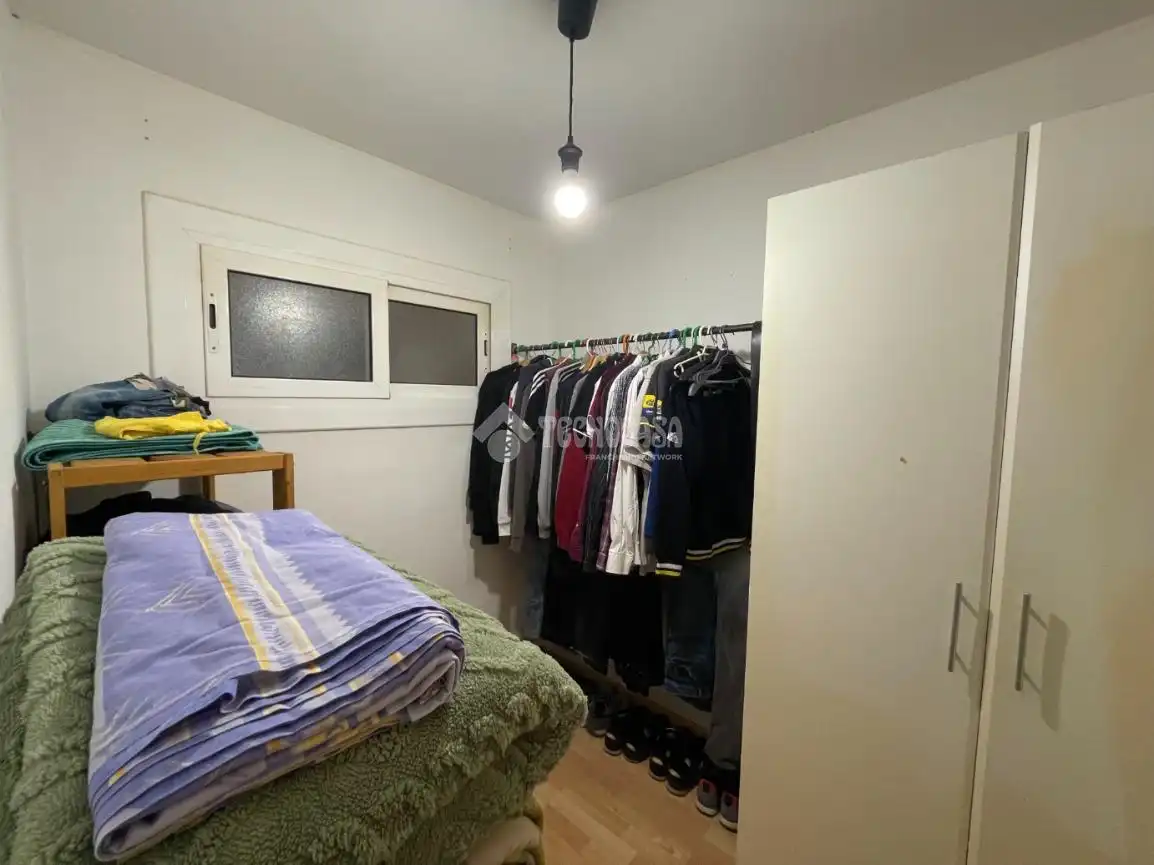 Habitación de Piso en venta en Mataró con Parquet y Balcón