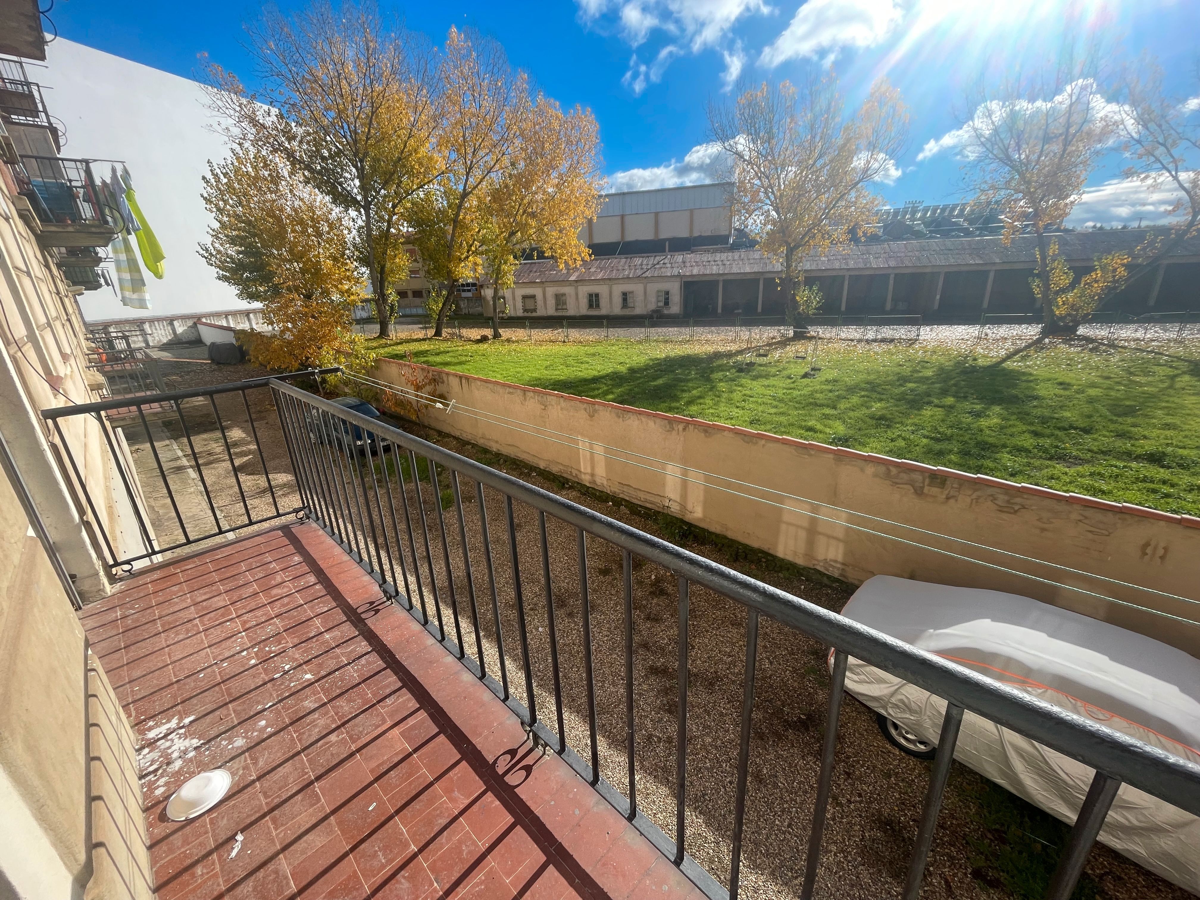 Flat for sale in Avenida Fernandez Ladreda, La Lastra