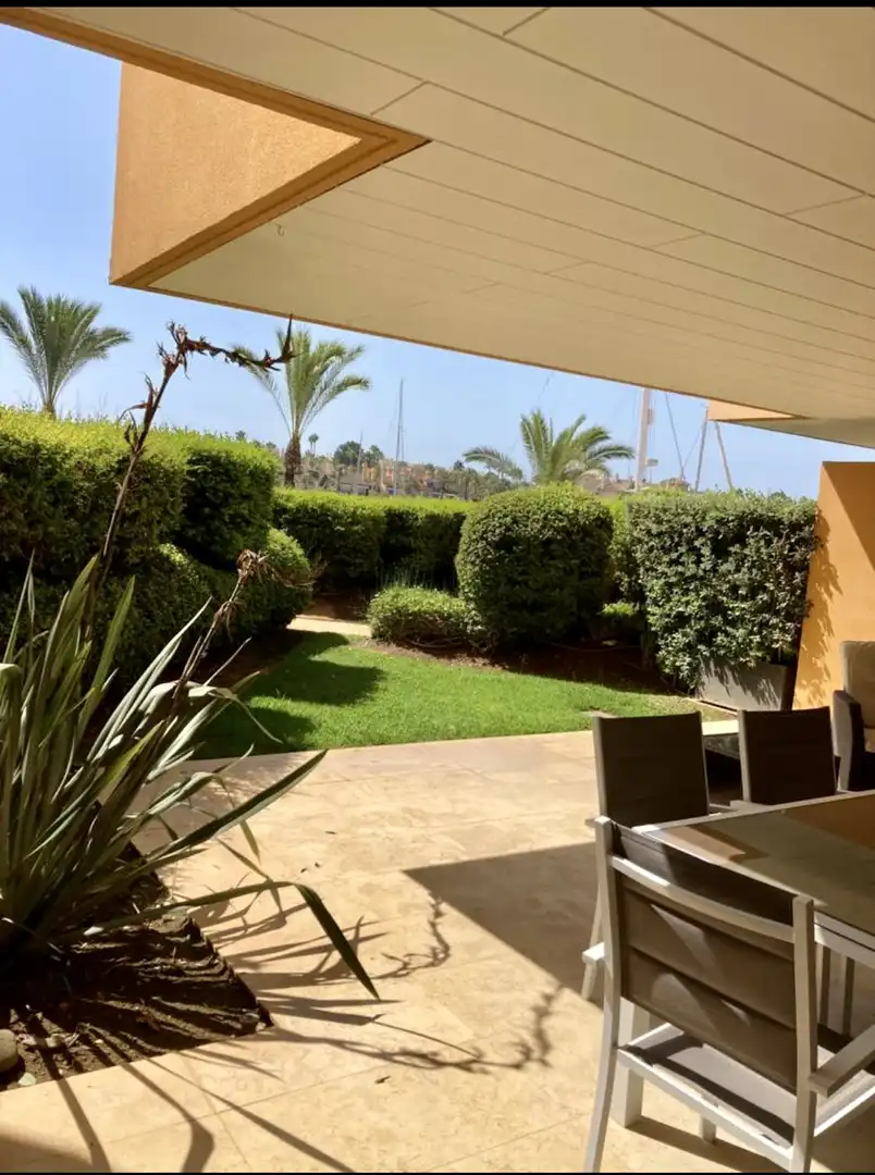 Jardín de Planta baja en venta en Sotogrande con Aire acondicionado, Terraza y Piscina