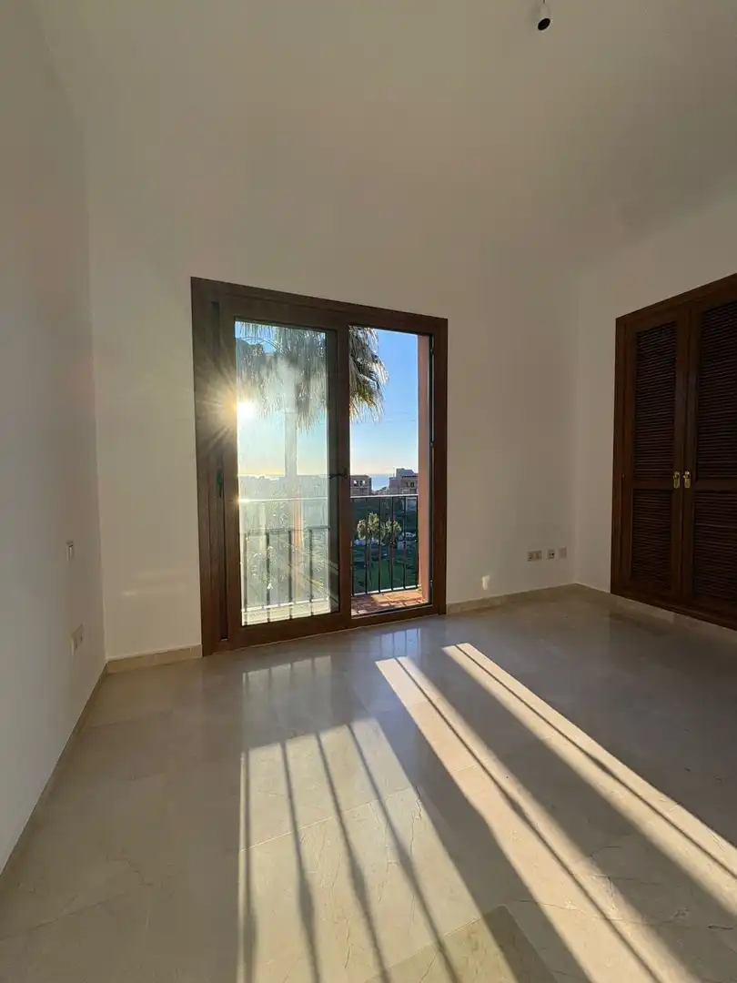 Dormitori de Casa o xalet en venda en Mijas amb Calefacció, Jardí privat i Terrassa