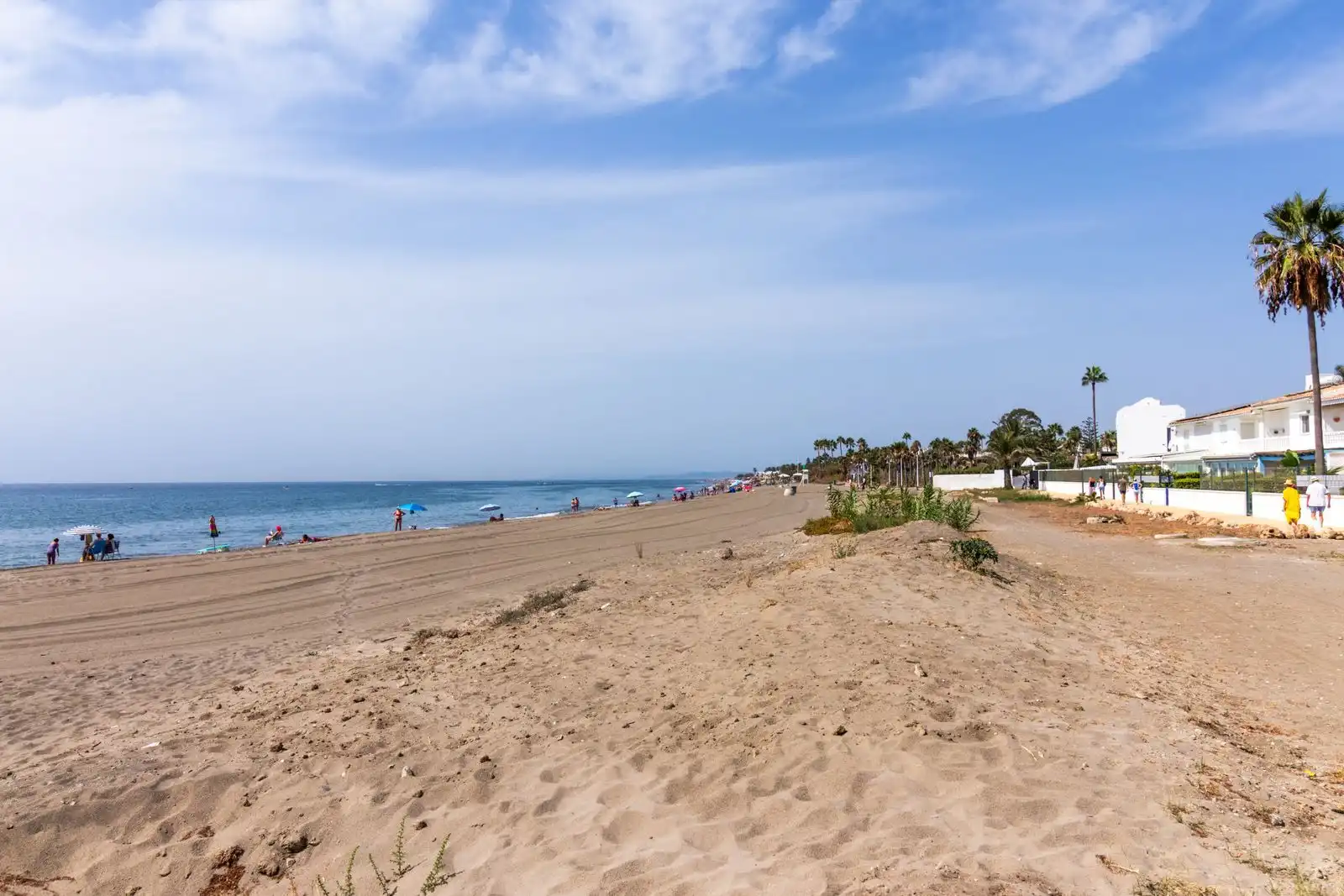 Außenansicht von Country house zum Verkauf in Estepona mit Klimaanlage, Privatgarten und Möbliert