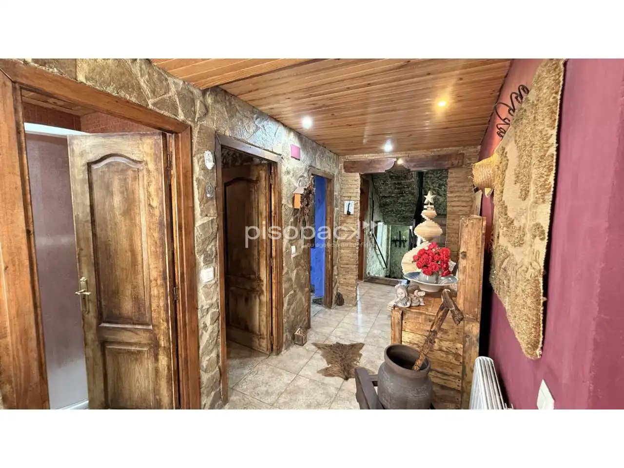 Casa o xalet en venda en Undués de Lerda amb Calefacció, Jardí privat i Parquet