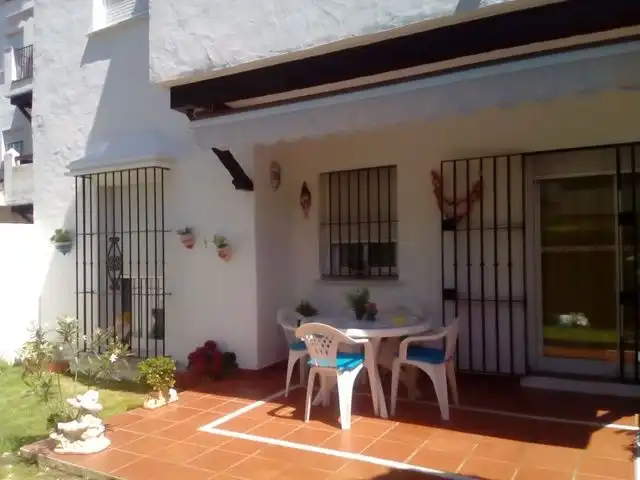 Flat with pool to rent in Avenida Reina Sofía 1, imagen 6