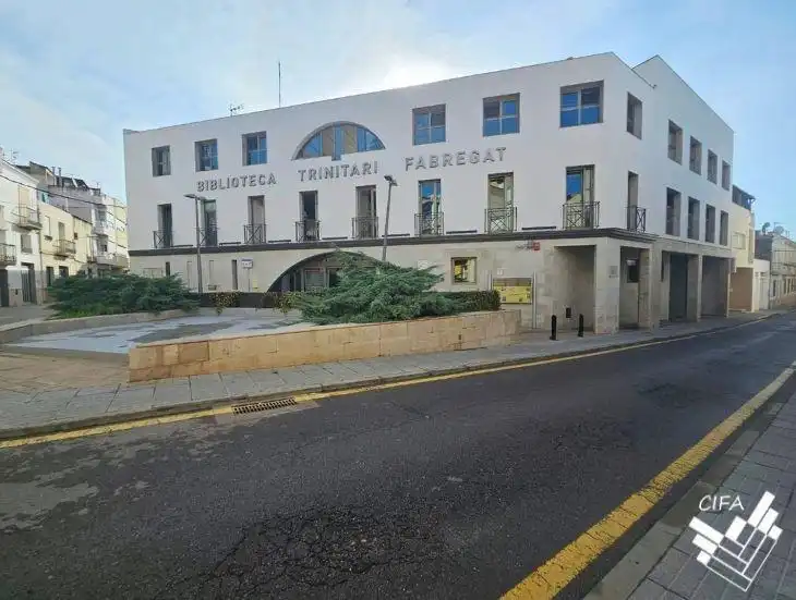 Vista exterior de Casa o xalet en venda en Alcanar amb Traster, Moblat i Balcó