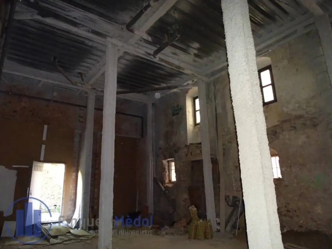 Local comercial en venda a Part Alta, imagen 2