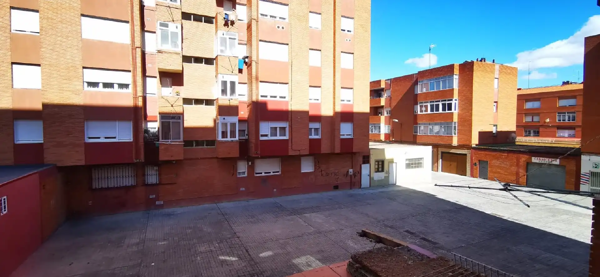 Exterior view of Flat for rent in Palencia  with Heating, Terrace and Furnished