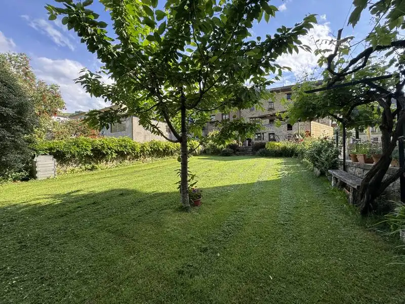 Jardín de Piso en venta en Antzuola con Calefacción, Jardín privado y Terraza