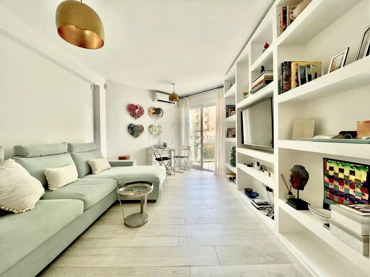 Sala de estar de Apartamento en venta en Eivissa con Aire acondicionado, Terraza y Amueblado