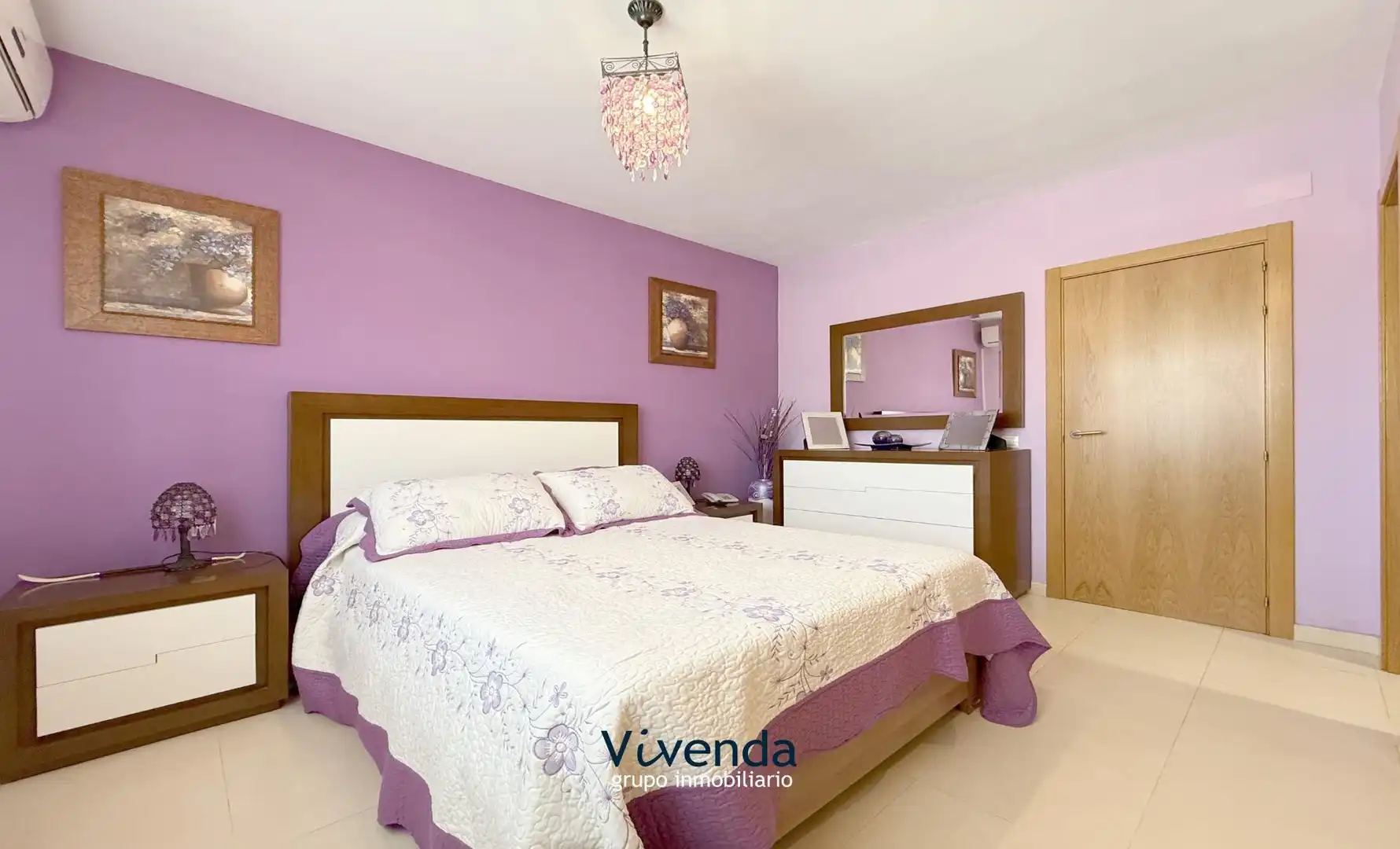 Habitación de Casa adosada en venta en Cedillo del Condado con Calefacción, Terraza y Trastero