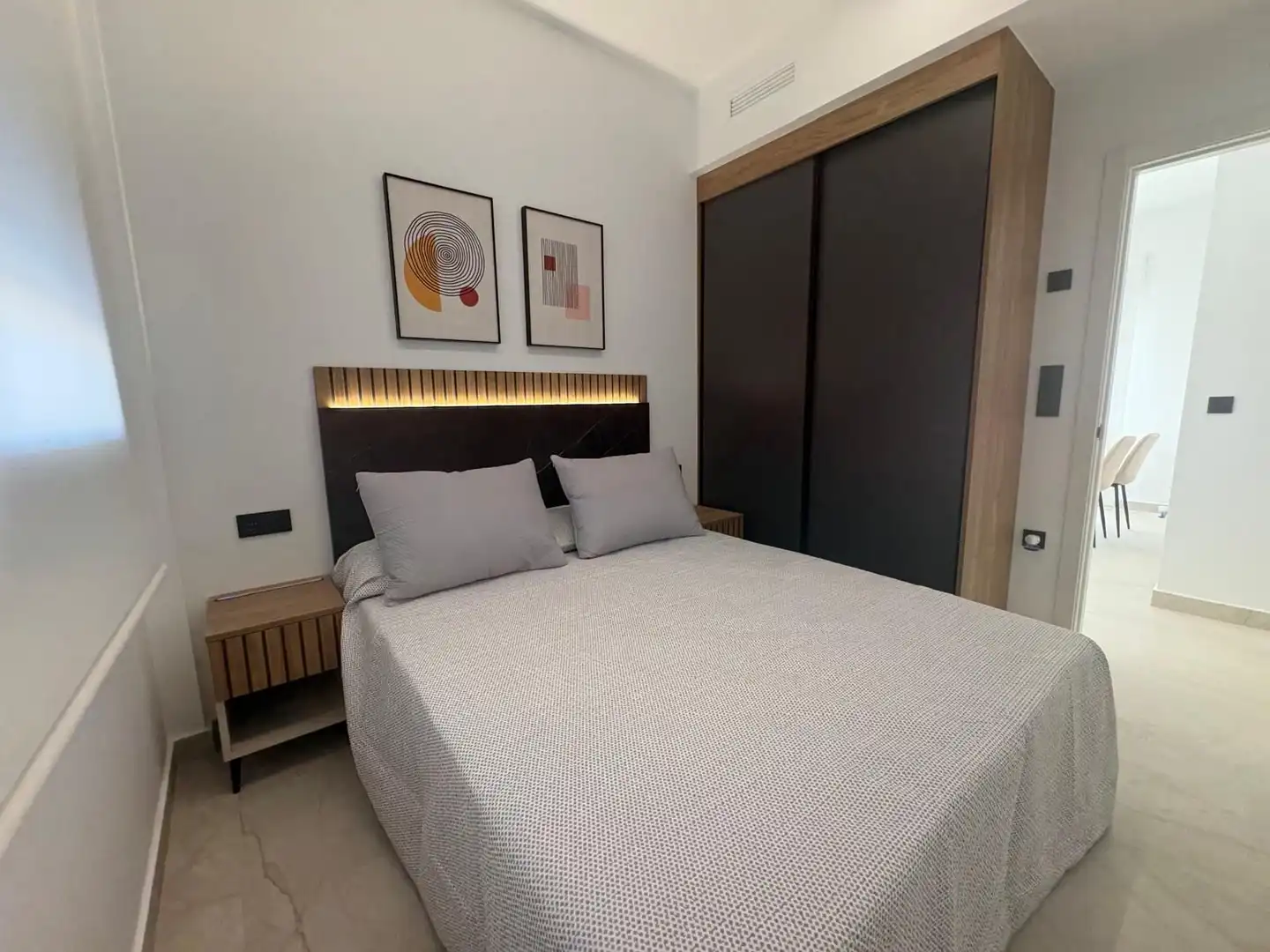 Habitación de Apartamento en venta en Pilar de la Horadada con Aire acondicionado, Calefacción y Jardín privado
