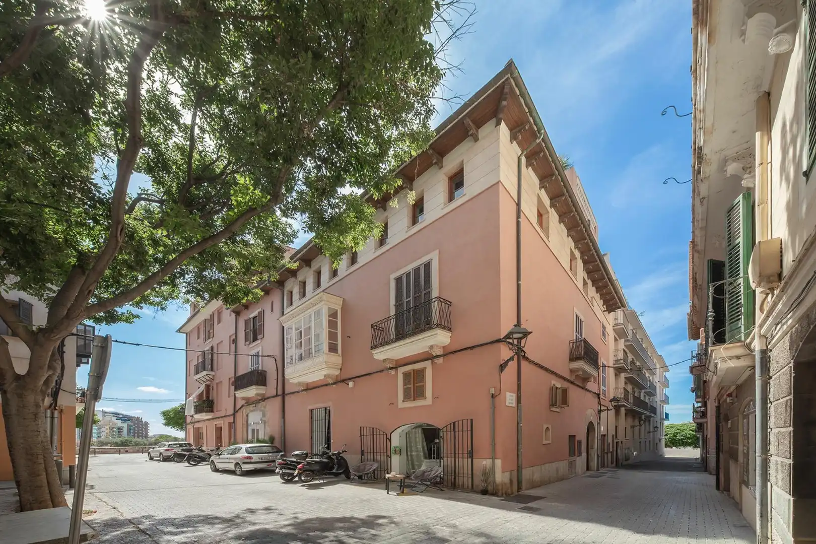 Außenansicht von Wohnungen zur Miete in  Palma de Mallorca mit Klimaanlage, Heizung und Parkett