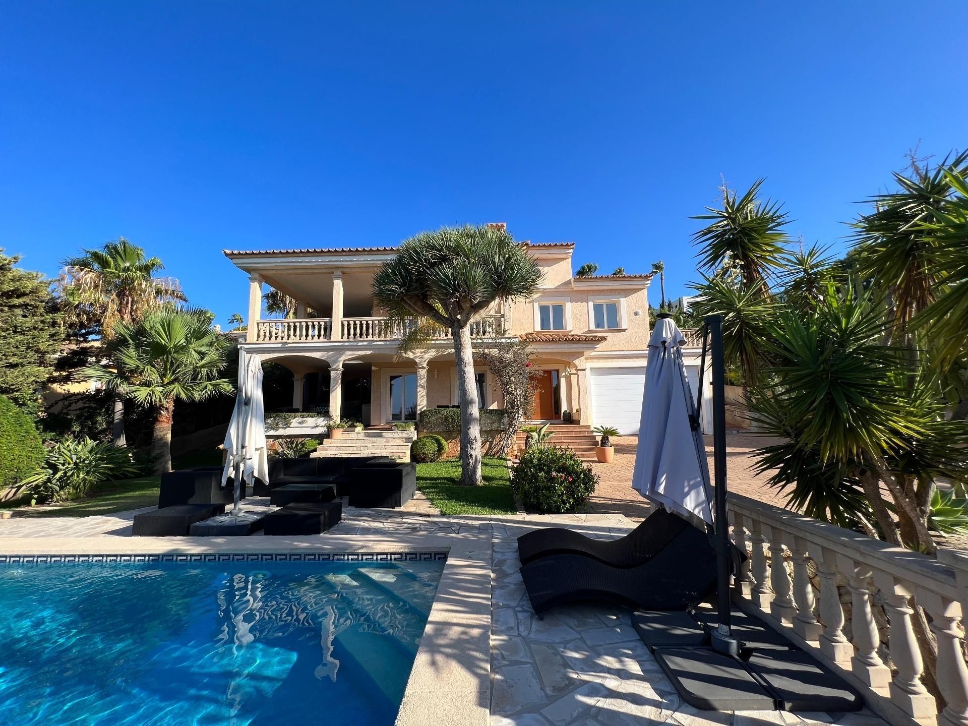Exterior view of House or chalet to rent in Calvià  with Air Conditioner, Heating and Private garden