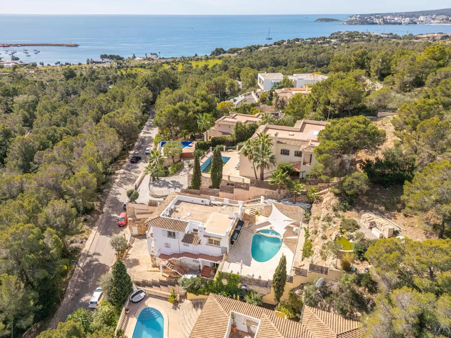 Vista exterior de Casa o xalet en venda en Calvià amb Aire condicionat, Calefacció i Jardí privat