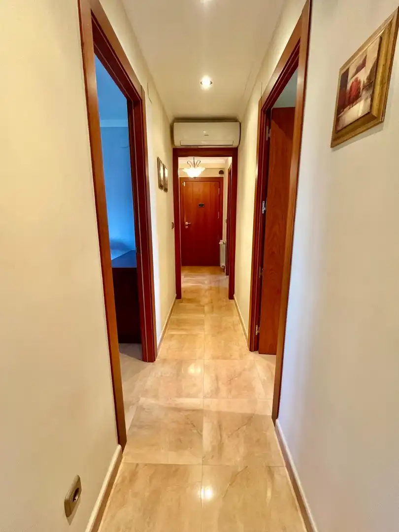 Piso en venta en Alicante / Alacant con Aire acondicionado, Calefacción y Piscina comunitaria