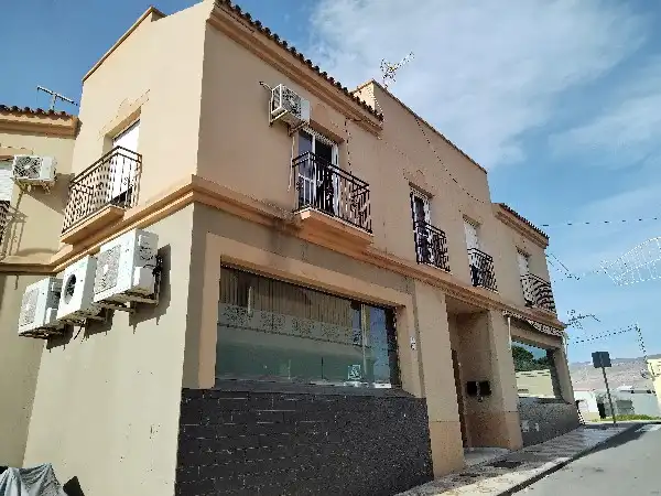 Exterior view of Flat for sale in Vícar