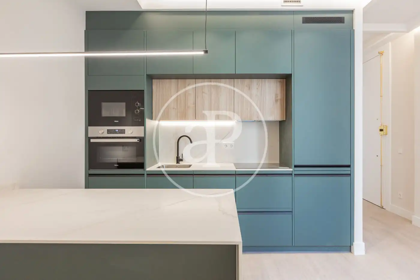 Flat for sale in Calle del Conde de Romanones, Embajadores - Lavapiés