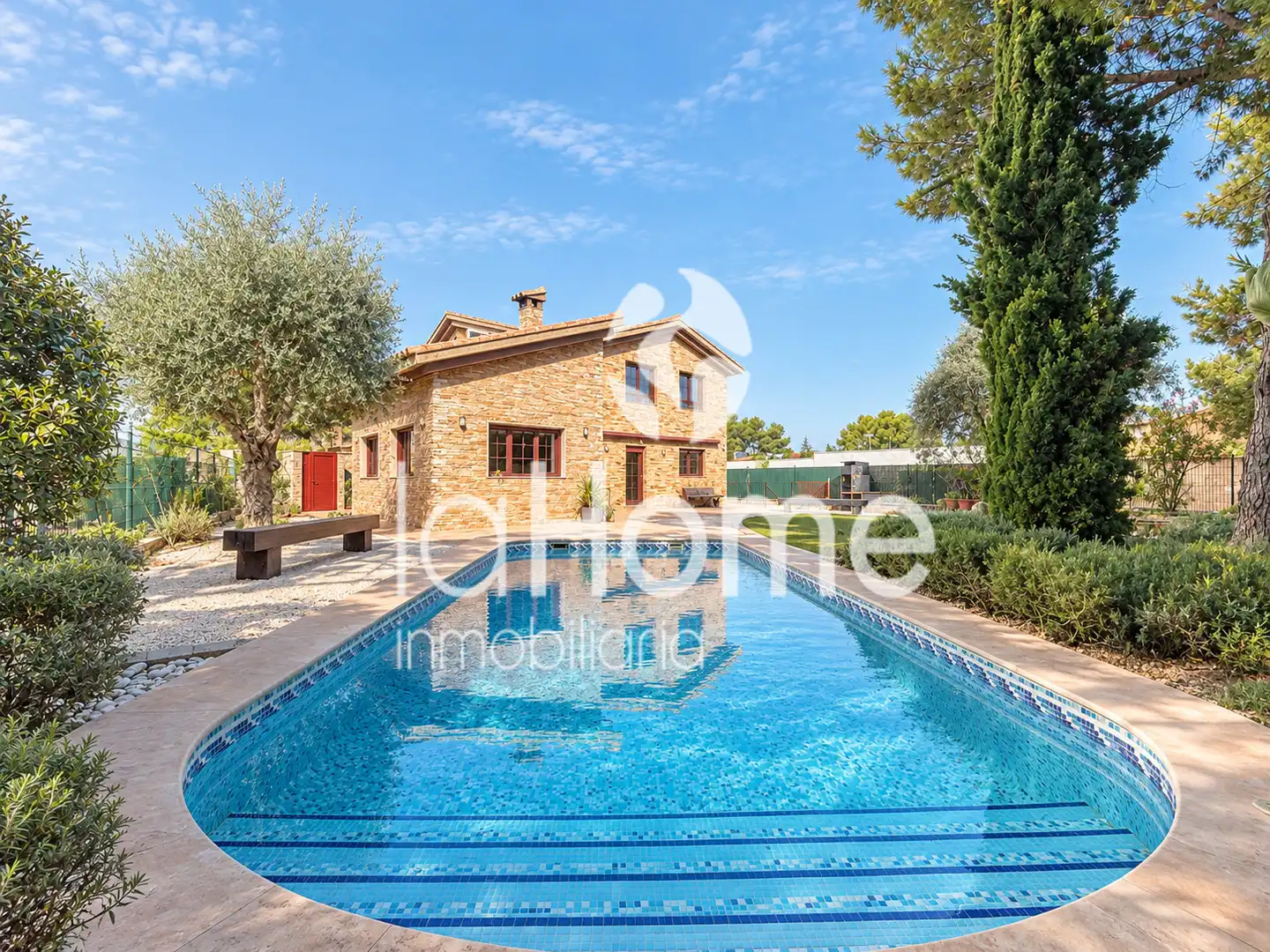 Villa con piscina in vendita a La Cañada
