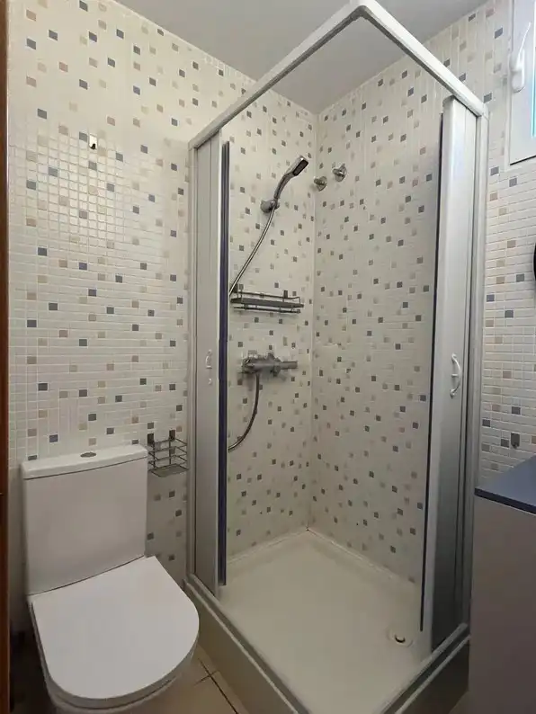 Baño de Casa o chalet en venta en Almiserà con Aire acondicionado, Calefacción y Jardín privado