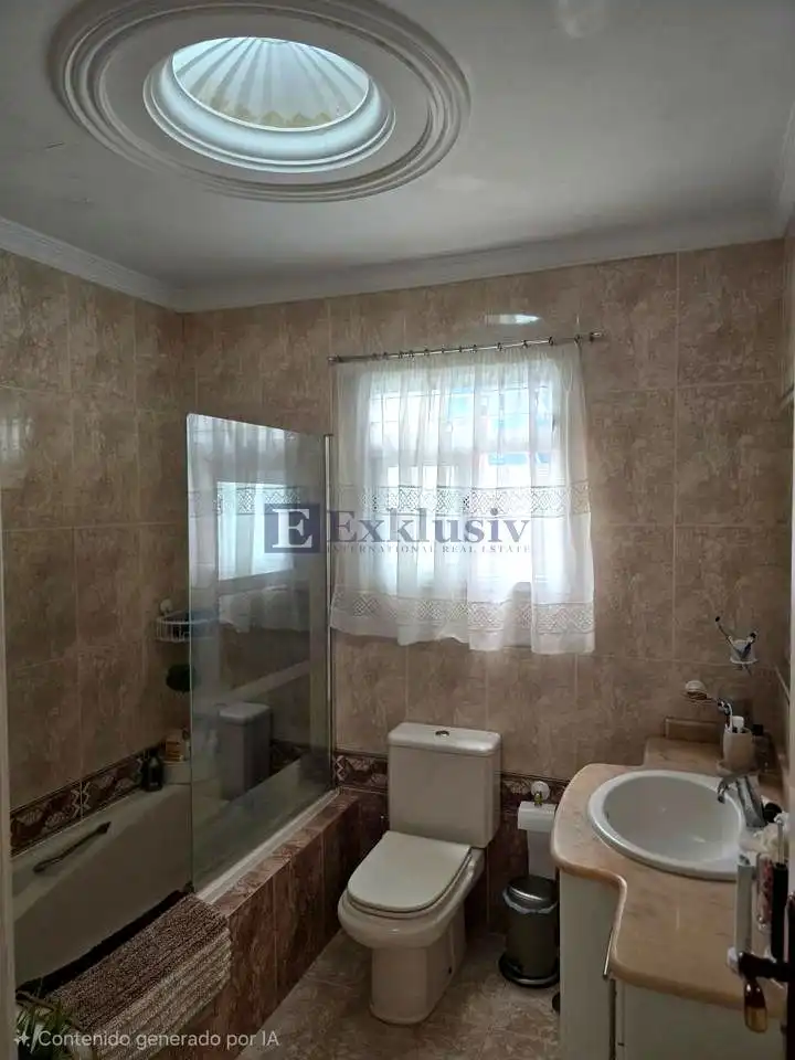 Bathroom of Houses for sale in San Cristóbal de la Laguna  with Private garden and Terrace