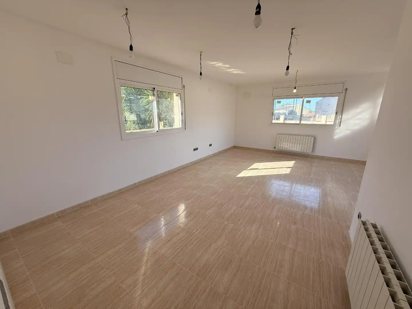 Sala de estar de Casa o chalet en venta en Bellvei con Terraza