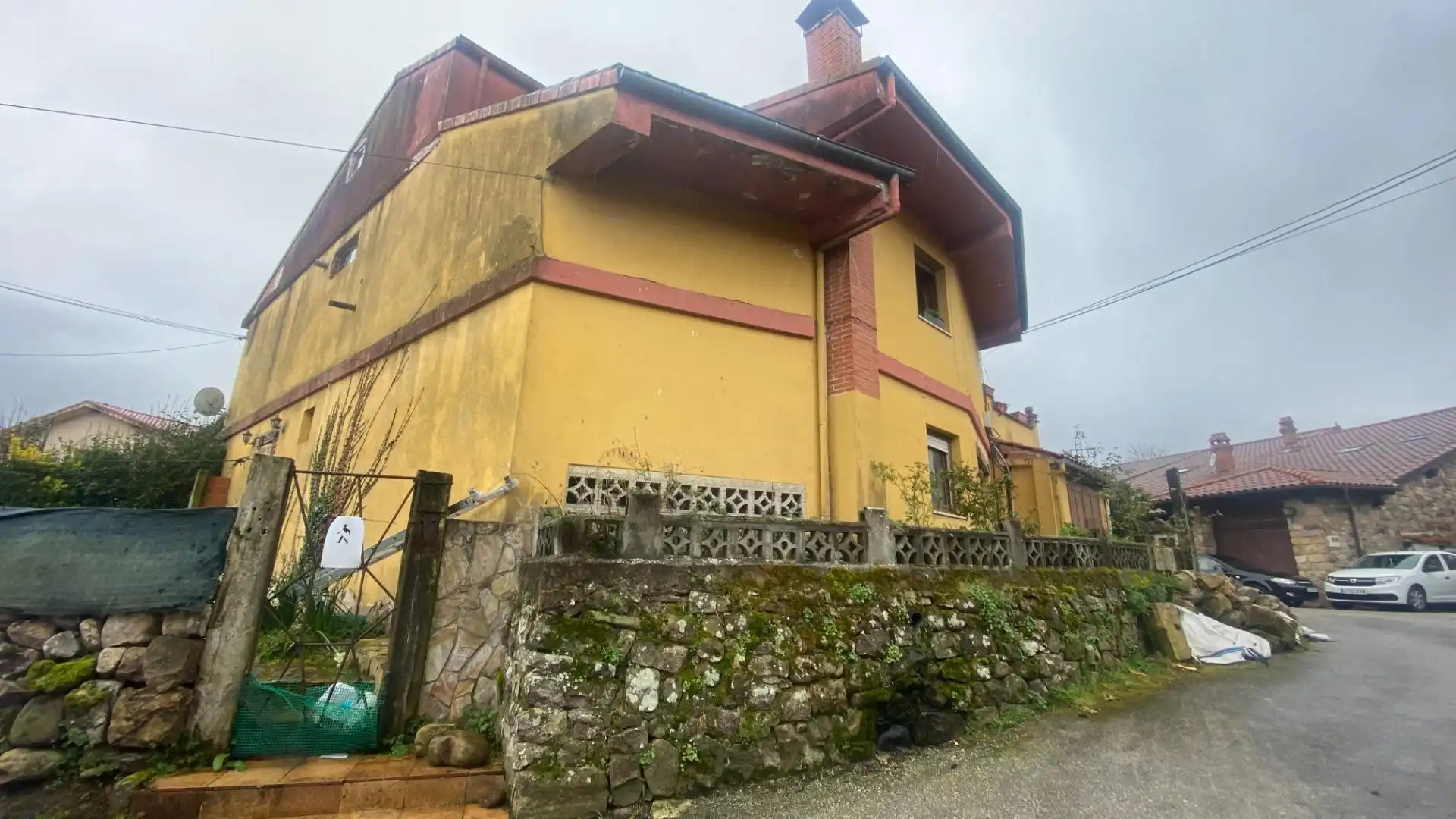Vista exterior de Planta baja en venta en Ruente