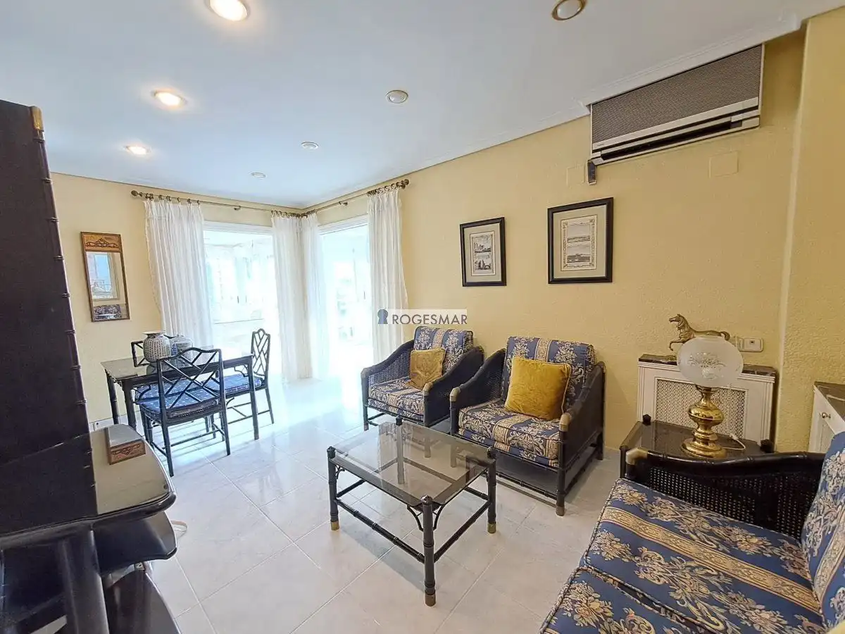 Wohnzimmer von Wohnungen zum Verkauf in Benicasim / Benicàssim mit Terrasse, Abstellraum und Gemeinschaftspool