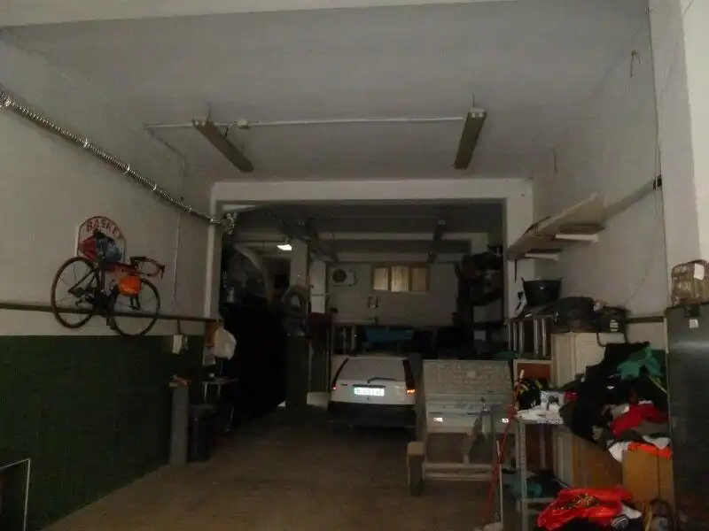 Local comercial en venda a Almajares