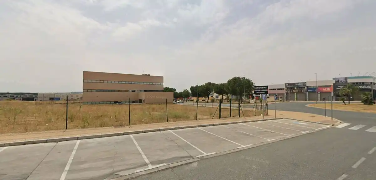 Terreny industrial en venda a Calle Trabajo, imagen 2