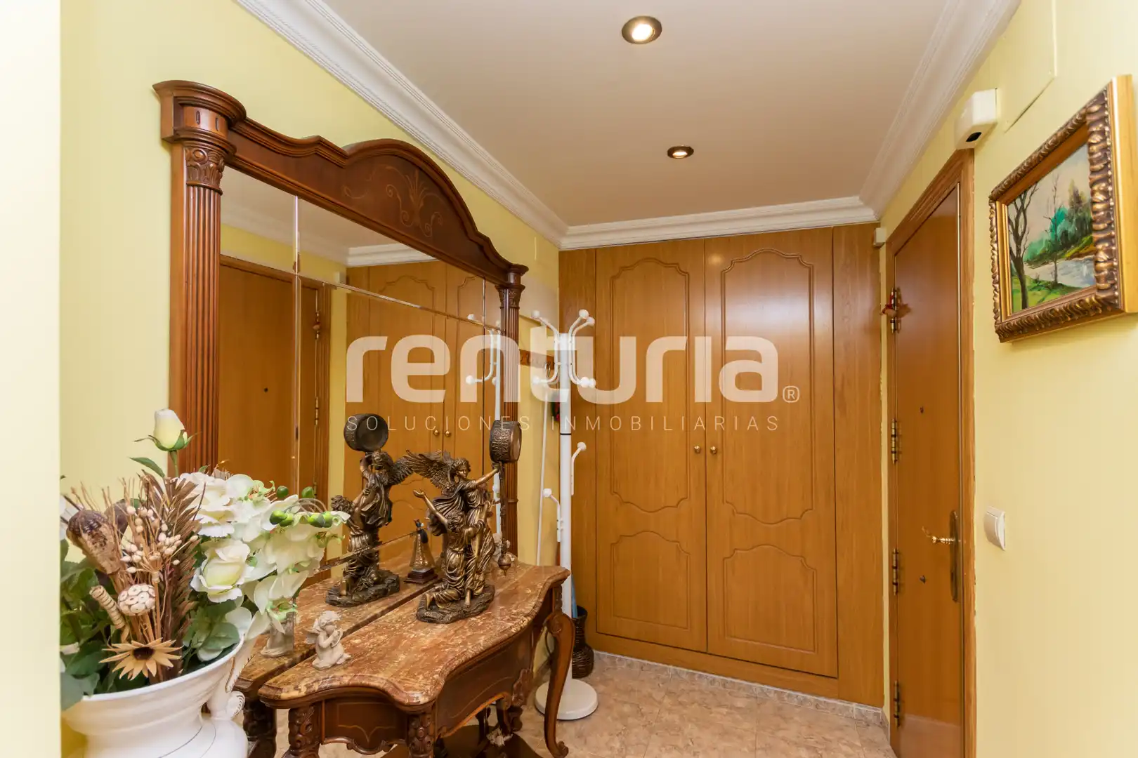 Flat for sale in Valencia  with Air Conditioner, Heating and Terrace