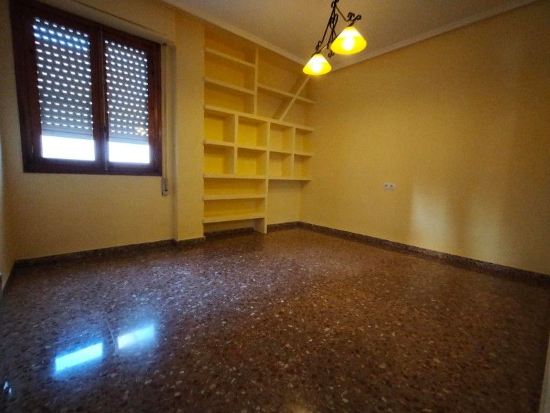 Pis en venda a Carrer de Fra Lluís Galiana, 7, Sant Josep - Zona Hospital