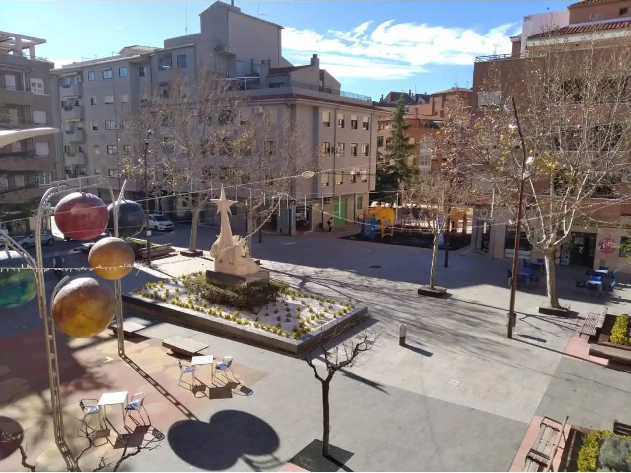 Pis amb terrassa en venda a Plaza REYES MAGOS, imagen 2