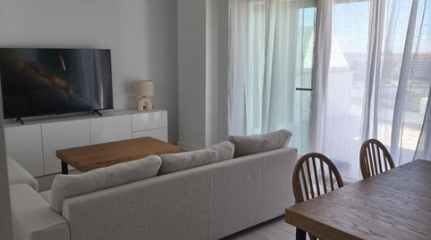 Foto 2 de Apartamento de alquiler en Centro, Estepona