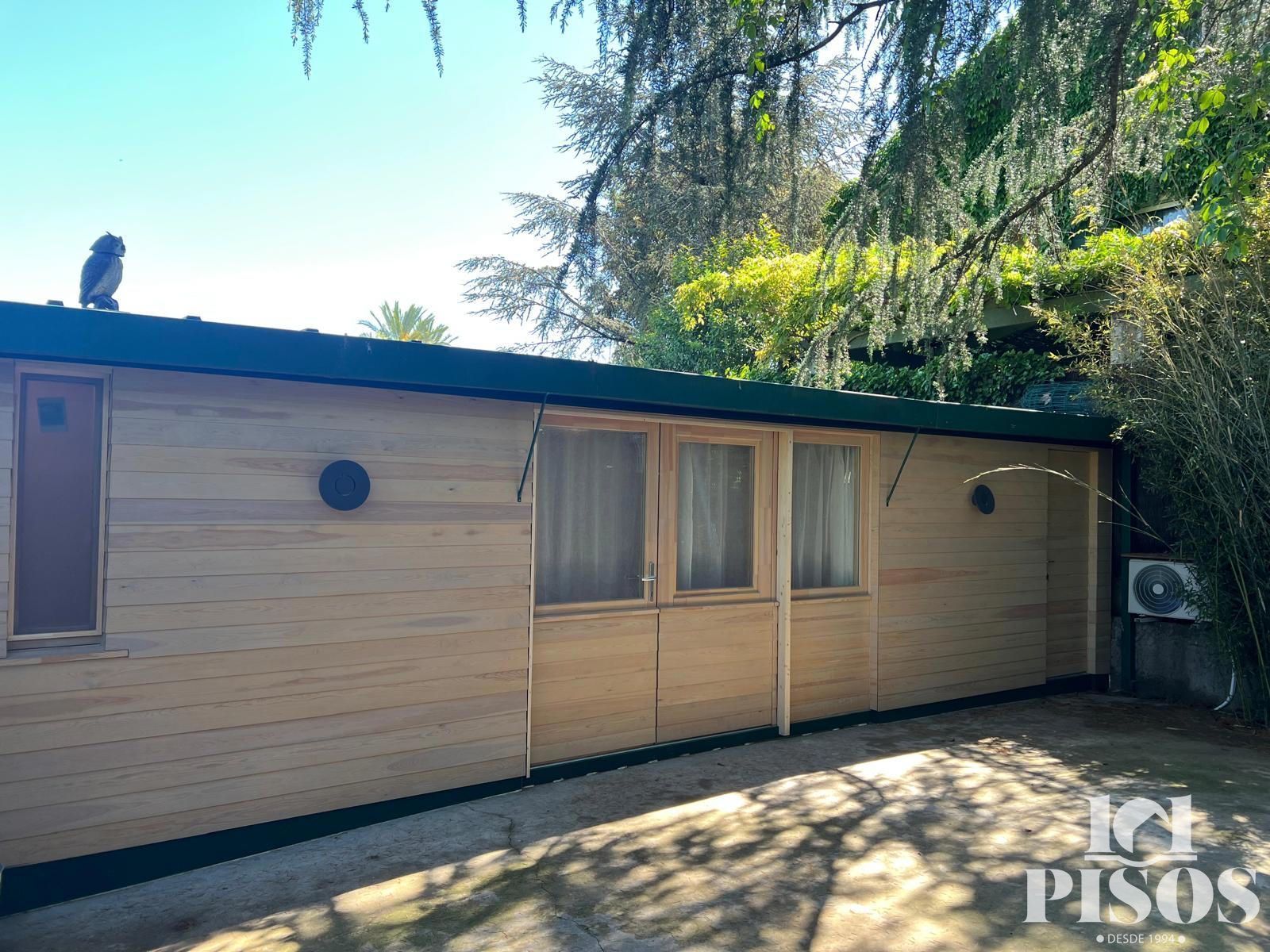 Exterior view of Flat to rent in Sant Cugat del Vallès  with Heating, Terrace and Furnished