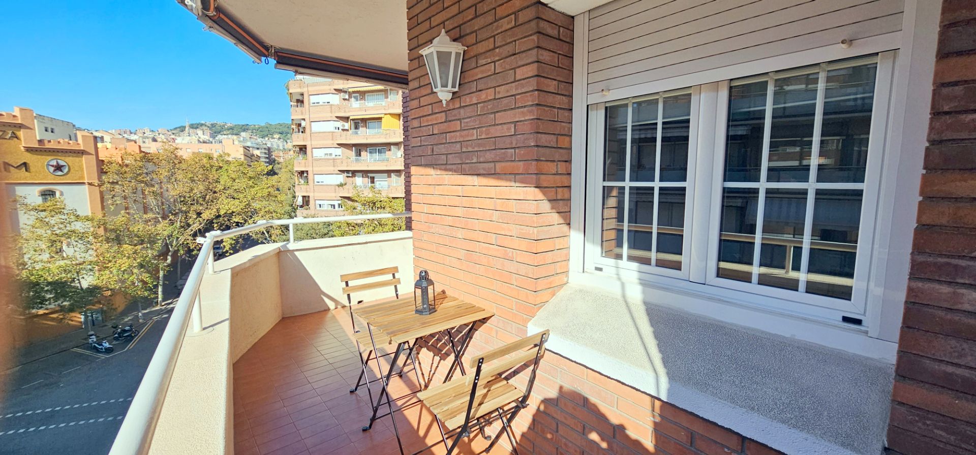 Terrace of Flat to rent in  Barcelona Capital  with Air Conditioner, Heating and Parquet flooring